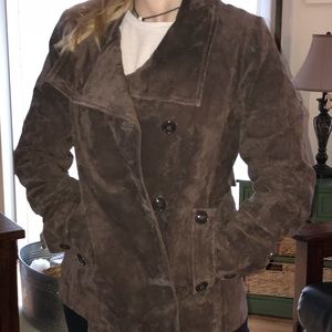 NWT Genuine Leather chocolate brown Swede Jacket.